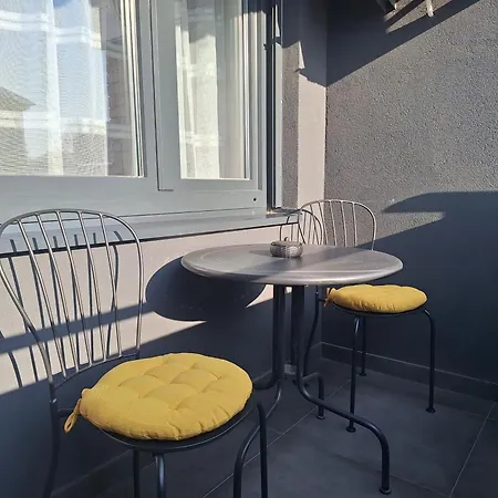 Liberty With Private Parking Appartamento *